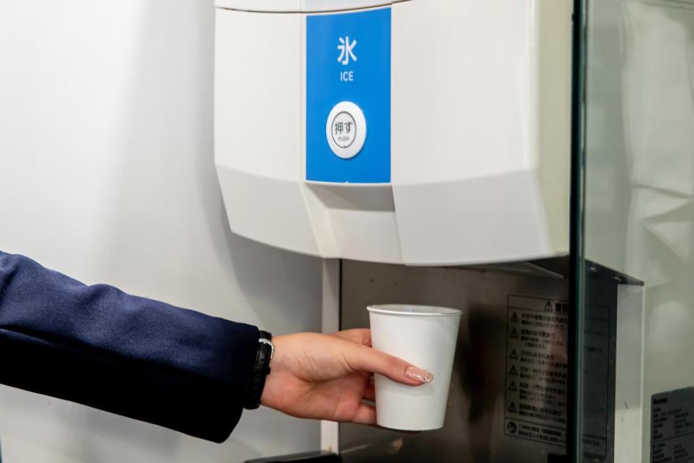 製氷機（1階）
