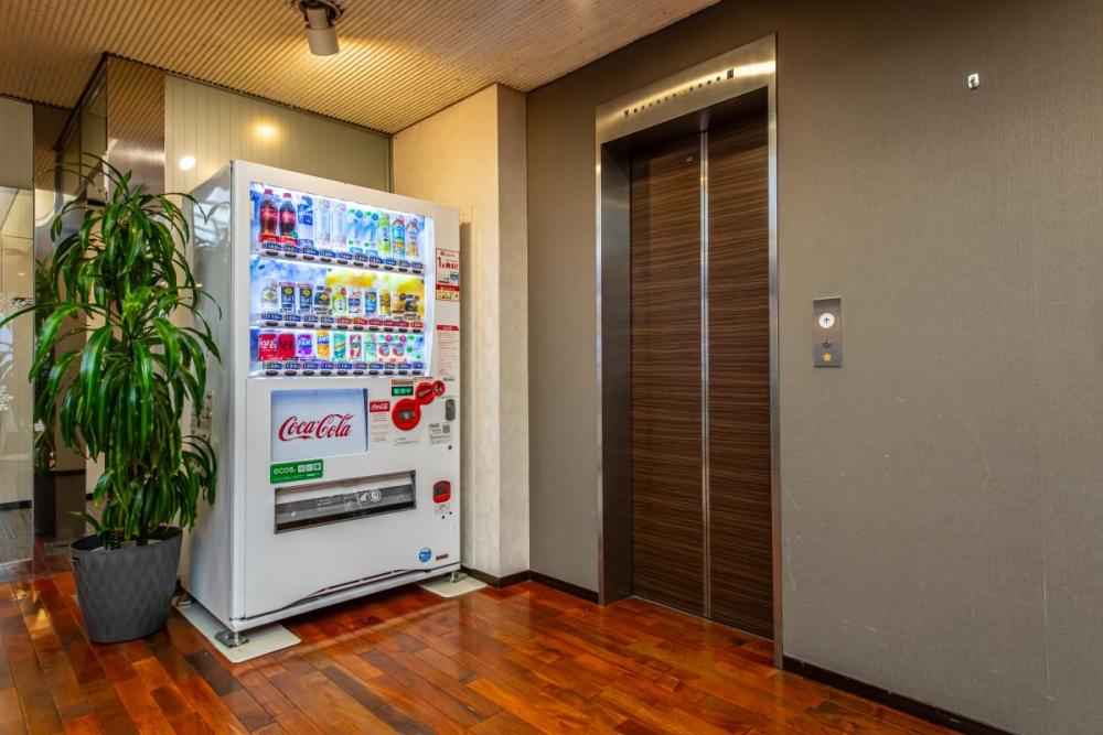 自動販売機（1階）